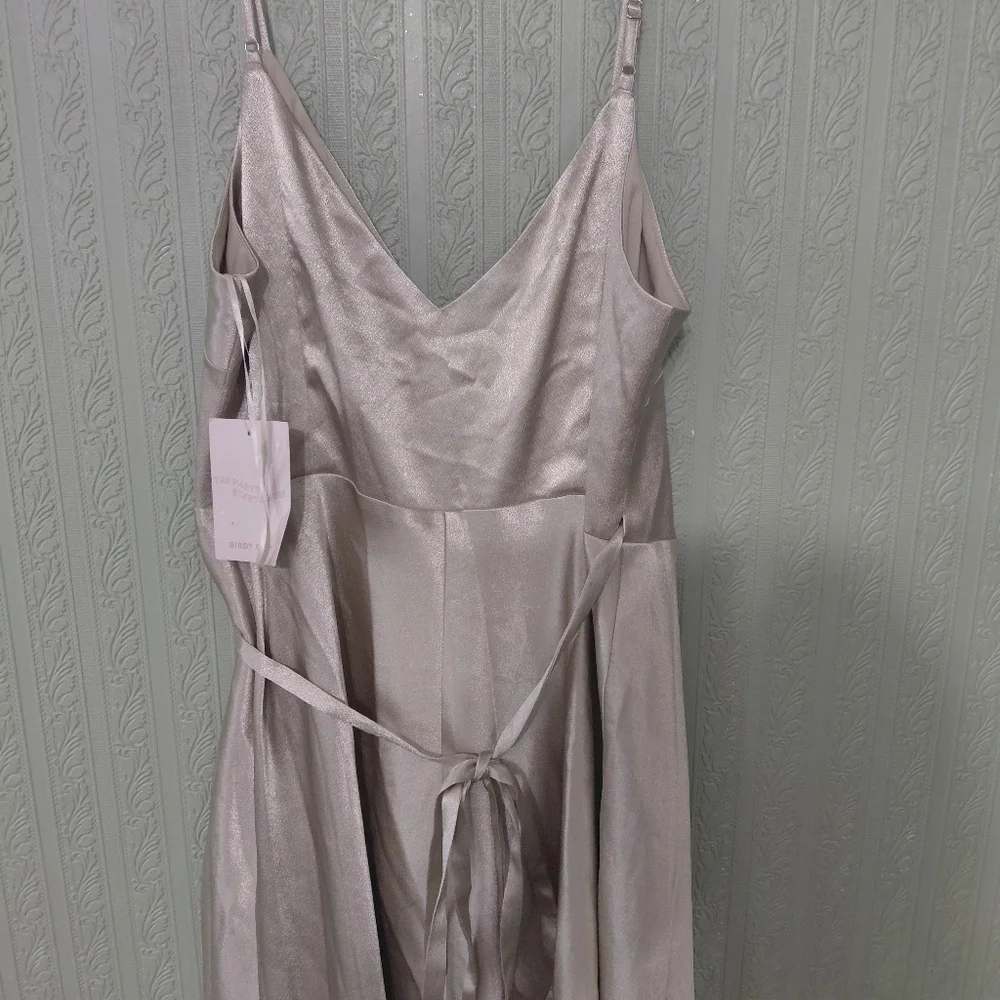 Nwt! BIRDY GREY Cindy Neutral Champagne Brides Maid Wrap Dress Satin Medium - Picture 6 of 8